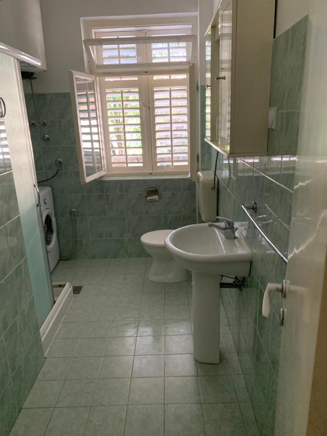 Anita Guest House Tivat Exterior foto