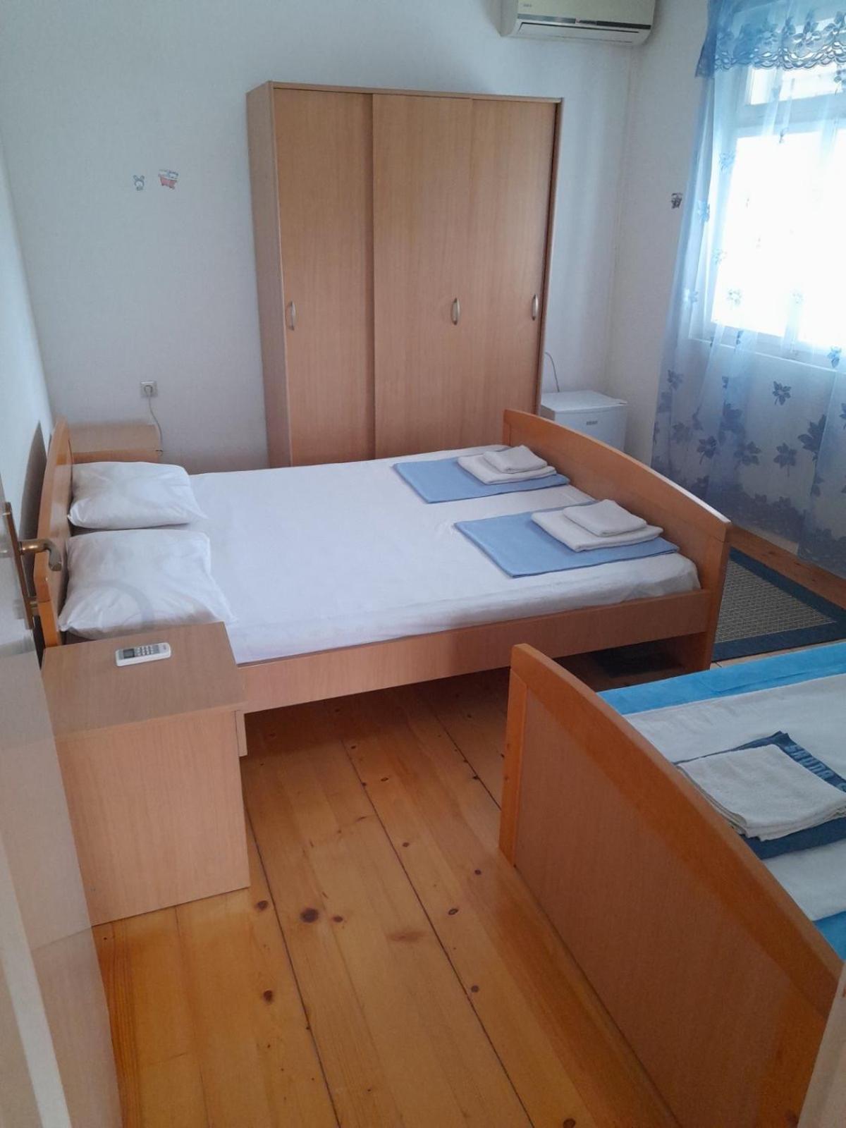 Anita Guest House Tivat Exterior foto