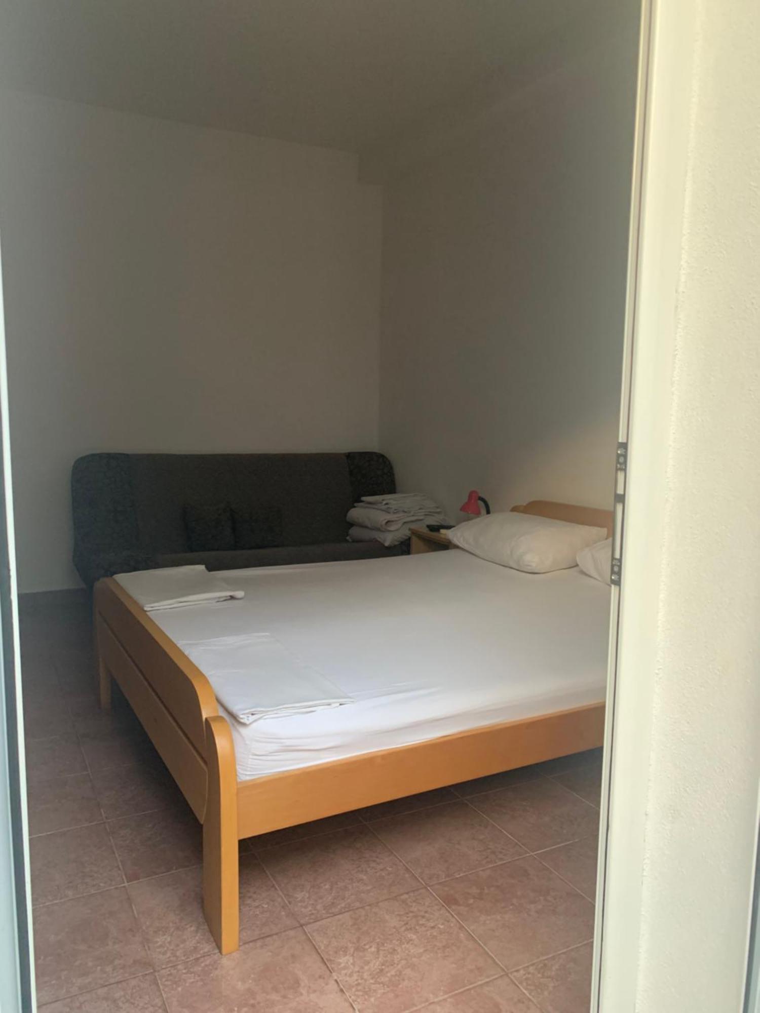 Anita Guest House Tivat Exterior foto