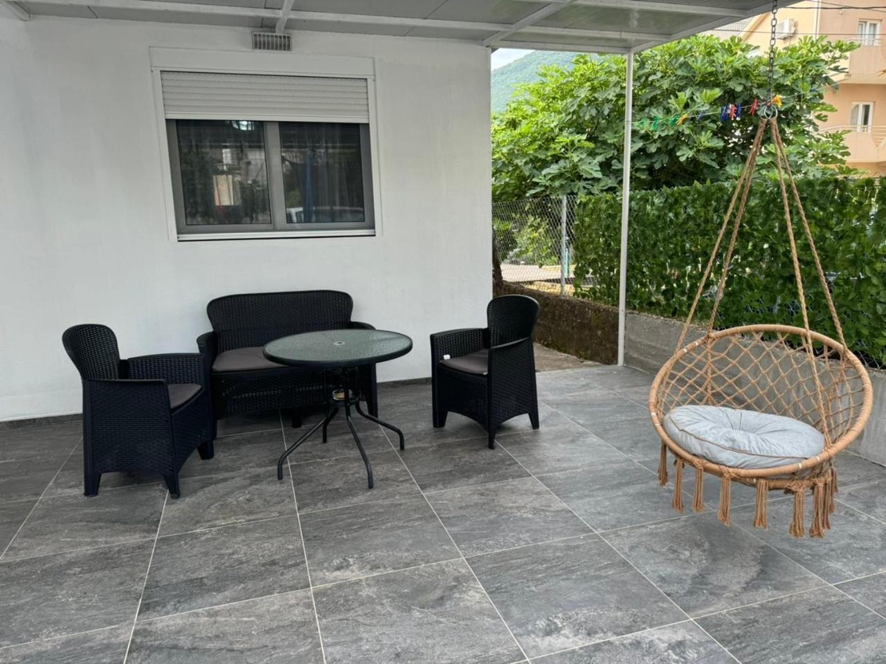 Anita Guest House Tivat Exterior foto