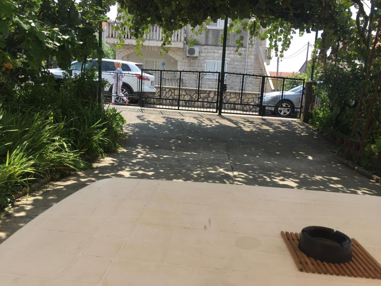 Anita Guest House Tivat Exterior foto